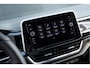 Volkswagen T-Roc 1.5 TSI DSG 150PK Aut. | R-Line Edition | Panoramadak | 18" LM Velgen | LED Koplampen | Active Info Display | Keyless Start | Achteruitrijcamera | Apple Carplay Navigatie |