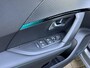 Peugeot 2008 Envy 1.2 Hybrid 110 e-DSC6 | Apple Carplay/Android Auto | achteruitrijcamera | Airco | Draadloze Telefoonoplader | Keyless entry/start | Parkeersensoren | Adaptief Cruise Control