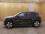 Volvo XC40 Recharge Core 70 kWh | BLIS | Camera | Stoel + Stuur Verwarming | Keyless Start / Entry | DAB |