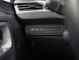 Peugeot 2008 1.2 PureTech Sport (NAVIGATIE, AIRCO, PANORAMADAK, CRUISE, PARKEERSENSOREN, LM VELGEN, NIEUWE APK, NIEUWSTAAT)