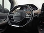 Peugeot Rifter 1.2 Puretech GT-Line (APPLE CARPLAY, NAVIGATIE, 360 CAMERA, SCHUIFDEUREN, GETINT GLAS, STOELVERWARMING, CRUISE, LM VELGEN, XENON, NIEUWSTAAT)