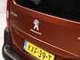 Peugeot Rifter 1.2 Puretech GT-Line (APPLE CARPLAY, NAVIGATIE, 360 CAMERA, SCHUIFDEUREN, GETINT GLAS, STOELVERWARMING, CRUISE, LM VELGEN, XENON, NIEUWSTAAT)