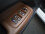 Volvo XC60 2.0 T5 Momentum | Automaat | Apple Carplay / Android Auto | Lederen Bekleding | Parkeersensoren |