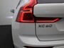 Volvo XC60 2.0 T5 Momentum | Automaat | Apple Carplay / Android Auto | Lederen Bekleding | Parkeersensoren |