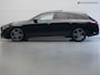 Mercedes-Benz CLA Shooting Brake 180 Business Solution AMG (APPLE CARPLAY,PANORAMADAK,STOELVERWARMING,SFEERVERLICHTING,LED)