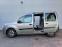 Renault Kangoo Family 1.6-16V Expression 5 Pers Airco Cruise Trekhaak Schuifdeur Links + Rechts NL Auto 2009 Facelift Model