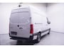 Mercedes-Benz Sprinter 317 CDI 170 pk L2H2 Camera, Apple Carplay Cruise Control, Airco, Opstap achter, 3-Zits