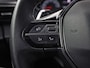 Peugeot 208 1.2 PureTech Sport Automaat (APPLE CARPLAY, KEYLESS, PARKEERSENSOREN, SPORTSTOELEN, CRUISE, LANE ASSIST, NIEUWE APK, NIEUWSTAAT)