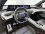 Peugeot 5008 SUV GT Hybrid 145pk Automaat | DEMO | 7 Zitplaatsen | Navigatie | 360° Camera | Handsfree Achterklep | Stoel- en stuurverwarming | Adaptieve Cruise Control | Climate Control | Parkeersensoren v+a | Matrix Led koplampen | Keyless | Draadloze Apple Carplay / Android Auto | Sfeerverlichting | Donker getint glas | Afwijkende dakkleur | 19" Lichtmetalen velgen |