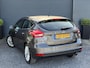 Ford Focus 1.5 Titanium Edition ✓150pk✓Navi✓Clima✓Cruise✓6 Bak✓Pdc V+A✓17'' Lm velgen✓N.A.P✓Apk tot 11-2027