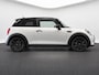 MINI Cooper 3-Deurs 1.5 Business Edition (LED, STOELVERWARMING, NAVI, 17 INCH)