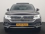Volkswagen Touareg 3.0 TSi eHybrid 4MOTION PHEV 381pk Dealer O.H | Luchtvering | Trekhaak Af Fabriek | Panodak | Adaptive Cruise | Matrix LED | Lederen Sportstoelen Memory & Verwarmd | Keyless | Apple Carplay | Virtual | Navigatie | DAB | 21"L.M | Plug In Hybrid |