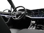 Volkswagen Touareg 3.0 TSi eHybrid 4MOTION PHEV 381pk Dealer O.H | Luchtvering | Trekhaak Af Fabriek | Panodak | Adaptive Cruise | Matrix LED | Lederen Sportstoelen Memory & Verwarmd | Keyless | Apple Carplay | Virtual | Navigatie | DAB | 21"L.M | Plug In Hybrid |