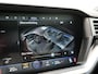 Volkswagen Touareg 3.0 TSi eHybrid 4MOTION PHEV 381pk Dealer O.H | Luchtvering | Trekhaak Af Fabriek | Panodak | Adaptive Cruise | Matrix LED | Lederen Sportstoelen Memory & Verwarmd | Keyless | Apple Carplay | Virtual | Navigatie | DAB | 21"L.M | Plug In Hybrid |