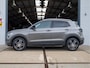 Volkswagen T-Cross 1.5 TSI Style *BTW'er | LED | ACC | Camera | Stoelverwarming | Lane assist | Clima | Halfleder | Parkeersensoren*