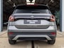 Volkswagen T-Cross 1.5 TSI Style *BTW'er | LED | ACC | Camera | Stoelverwarming | Lane assist | Clima | Halfleder | Parkeersensoren*