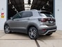 Volkswagen T-Cross 1.5 TSI Style *BTW'er | LED | ACC | Camera | Stoelverwarming | Lane assist | Clima | Halfleder | Parkeersensoren*