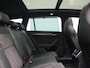 Skoda Superb Combi 1.4 TSI iV Sportline Business PHEV 218pk Dealer O.H. | Trekhaak Af Fabriek | Panodak | Adaptive Cruise | 360 Camera | Alcantara Sportstoelen Memory & Verwarmd | Stuur Verwarmd | Blis | Keyless | Crystal LED | Sfeerverlichting | Apple Carplay |  Plug In Hybrid |