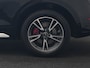 Audi Q5 50 TFSI e 2x S Line PHEV 300pk Dealer O.H. | Panodak | 360 Camera | Head Up | Lederen Sportstoelen Verwarmd | Keyless | Apple Carplay | Cruise Control | Virtual Cockpit | Navigatie | DAB | 19"L.M | Plug In Hybrid |
