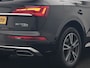 Audi Q5 50 TFSI e 2x S Line PHEV 300pk Dealer O.H. | Panodak | 360 Camera | Head Up | Lederen Sportstoelen Verwarmd | Keyless | Apple Carplay | Cruise Control | Virtual Cockpit | Navigatie | DAB | 19"L.M | Plug In Hybrid |