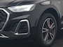 Audi Q5 50 TFSI e 2x S Line PHEV 300pk Dealer O.H. | Panodak | 360 Camera | Head Up | Lederen Sportstoelen Verwarmd | Keyless | Apple Carplay | Cruise Control | Virtual Cockpit | Navigatie | DAB | 19"L.M | Plug In Hybrid |
