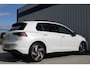 Volkswagen Golf 1.5 eHybrid GTE | Incl. 12 maanden garantie | Schuif/kantel dak | Stoel/Stuur verwarming | Stoel ventilatie | Trekhaak | Apple CarPlay/Android Auto | Head-Up Display | Adaptieve cruise control | Achterruitrijcamera | Keyless Entry/Start | Climate Controle | Parkeersensoren | Parkeer Assistentie | IQ.Lights | Navigatie |