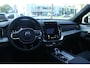 Volvo XC90 2.0 T8 Plug-in hybrid AWD Ultra Black Ed. Exec. | Gelaagde Ruiten Rondom | Panoramisch Schuif-/Kanteldak | Luchtvering | Verwarmbare voorstoelen met massagefunctie en ventilatie | Bowers & Wilkins High End Audio | Head-up display | 360 Camera |