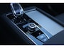 Volvo XC90 2.0 T8 Plug-in hybrid AWD Ultra Black Ed. Exec. | Gelaagde Ruiten Rondom | Panoramisch Schuif-/Kanteldak | Luchtvering | Verwarmbare voorstoelen met massagefunctie en ventilatie | Bowers & Wilkins High End Audio | Head-up display | 360 Camera |