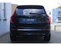 Volvo XC90 2.0 T8 Plug-in hybrid AWD Ultra Black Ed. Exec. | Gelaagde Ruiten Rondom | Panoramisch Schuif-/Kanteldak | Luchtvering | Verwarmbare voorstoelen met massagefunctie en ventilatie | Bowers & Wilkins High End Audio | Head-up display | 360 Camera |