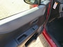 Toyota Yaris 1.0 VVT-i Now nette maar ook zuinige yaris op all seasons banden met trekhaak!