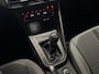 Volkswagen Polo 1.0 TSI HIGHLINE NAVIGATIE CRUISE CONTROL CLIMATE CONTROL STOELVERWARMING BLUETOOTH TELEFOON VERMOEIDHEID HERKENNING 17" LICHTMETALEN VELGEN ZEER MOOI !!