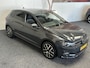 Volkswagen Polo 1.0 TSI HIGHLINE NAVIGATIE CRUISE CONTROL CLIMATE CONTROL STOELVERWARMING BLUETOOTH TELEFOON VERMOEIDHEID HERKENNING 17" LICHTMETALEN VELGEN ZEER MOOI !!
