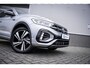 Volkswagen T-Roc 1.5 TSI R-Line | Achteruitrijcamera | R-Line exterieur | Trekhaak met afneembare kogel
