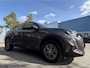 Peugeot 2008 1.2 PureTech Active Pack - AUTOMAAT I Apple CarPlay / Navigatie I Airco I LED I PDC I Sport velgen I