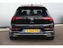 Volkswagen Golf 1.4 eHybrid GTE 245PK SOH 96% Panoramadak IQ Light 19 inch OZ Racing Vredestein All-season Head Up Display Stuur & Stoelverwarming Sfeerverlichting