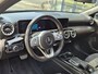 Mercedes-Benz A-klasse 250 e AMG Styling | Panoramadak | Schuif / kanteldak | Cruise Control | Navigatie | Climate Control