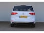 Volkswagen Touran 1.4 TSI Highline Business R 7p | 7-persoons | Velours bekleding | Adaptieve cruise control | Stoelverwarming | Masage |