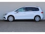 Volkswagen Touran 1.4 TSI Highline Business R 7p | 7-persoons | Velours bekleding | Adaptieve cruise control | Stoelverwarming | Masage |