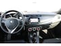 Alfa Romeo Giulietta 1.4 Turbo MultiAir Sprint | Automaat | Navigatie | Full LED | NL auto | 93.000km | Parkeersensoren | Climate control |