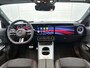 Mercedes-Benz CLA Shooting Brake 200 Business Solution AMG | Premium Plus pakket | Nightpakket | Trekhaak | Vast panoramadak | Sportstoelen | URBAN GUARD | Massage functie | 18" vijfspaaks lichtmetalen AMG-velgen |