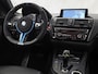 BMW 1-Serie M135 M135i xDrive High Executive Automaat 320Pk (GROOT NAVI, SCHUIFDAK, ALCANTARA STUUR, AKRAPOVIC UITLAATSYSTEEM, LEDER, NIEUWE APK)