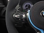 BMW 1-Serie M135 M135i xDrive High Executive Automaat 320Pk (GROOT NAVI, SCHUIFDAK, ALCANTARA STUUR, AKRAPOVIC UITLAATSYSTEEM, LEDER, NIEUWE APK)