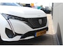 Peugeot 308 1.2 PureTech 130pk EAT8 GT | Automaat | Panorama/schuifdak | Focal | Navigatie | Camera voor + achter | NL auto |
