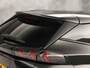 Peugeot 2008 1.2 PureTech Allure Pack Automaat (APPLE CARPLAY, CLIMATE, PARKEERSENSOREN, GETINT GLAS, LANE ASSIST, LM VELGEN, NIEUWE APK)