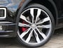 Volkswagen T-Roc 1.5 TSI Sport Business R 150 Pk Automaat Navi / Apple Carplay / Pano-dak / 19 inch / Camera