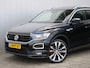 Volkswagen T-Roc 1.5 TSI Sport Business R 150 Pk Automaat Navi / Apple Carplay / Pano-dak / 19 inch / Camera