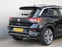 Volkswagen T-Roc 1.5 TSI Sport Business R 150 Pk Automaat Navi / Apple Carplay / Pano-dak / 19 inch / Camera