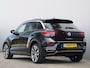 Volkswagen T-Roc 1.5 TSI Sport Business R 150 Pk Automaat Navi / Apple Carplay / Pano-dak / 19 inch / Camera