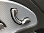 Mercedes-Benz GLB 200 Business Solution AMG 7p. 58 kWh | Premium plus pakket | Nightpakket | Parkeerpakket | Trekhaak | Vast panoramadak | GUARD 360° | Massage functie | Burmester Surround Sound systeem | 19” vijfspaaks lichtmetalen AMG-velgen |
