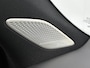 Mercedes-Benz GLB 200 Business Solution AMG 7p. 58 kWh | Premium plus pakket | Nightpakket | Parkeerpakket | Trekhaak | Vast panoramadak | GUARD 360° | Massage functie | Burmester Surround Sound systeem | 19” vijfspaaks lichtmetalen AMG-velgen |